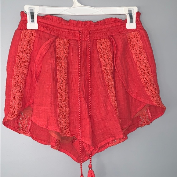 Too Small - Picture 2 of 2